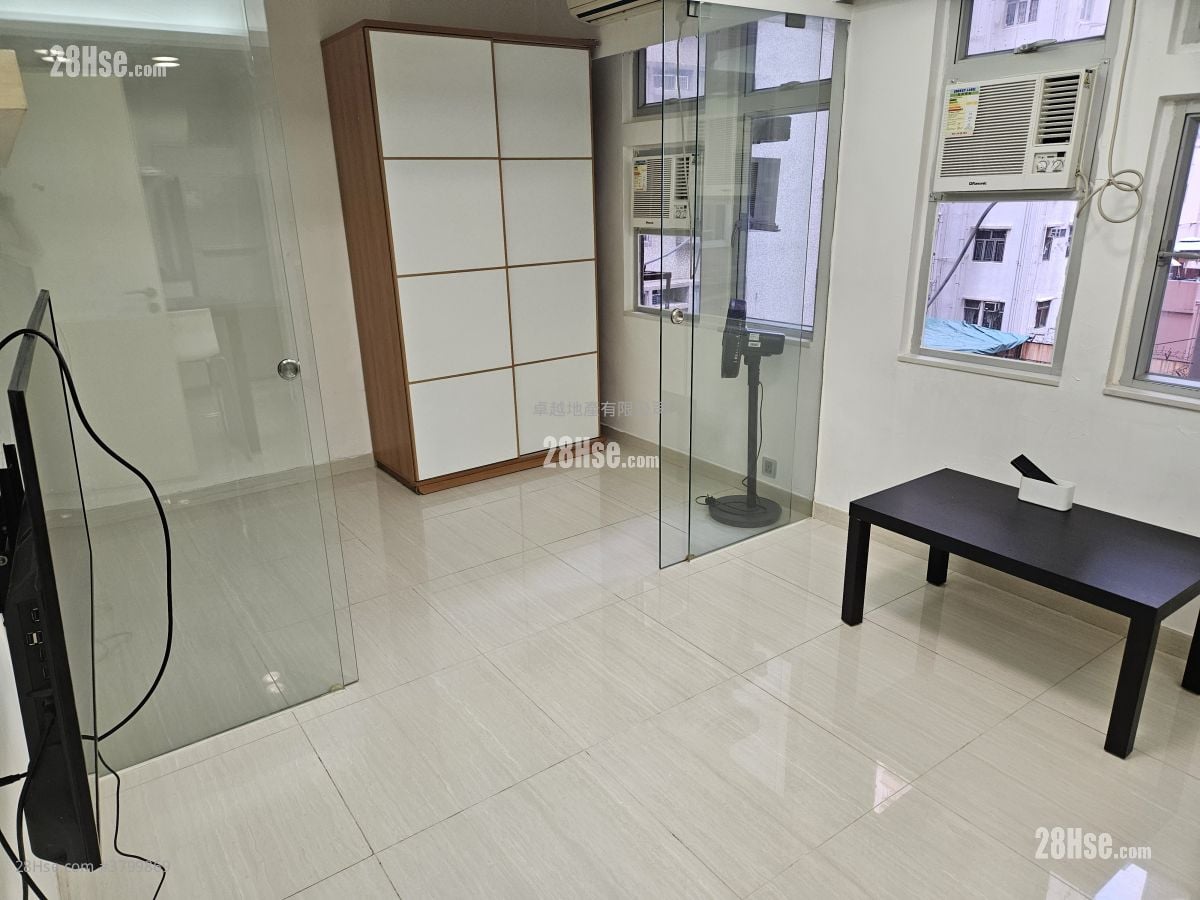 Chong Yip Centre Rental 1 Bedroom , 1 Bathroom 270 ft²