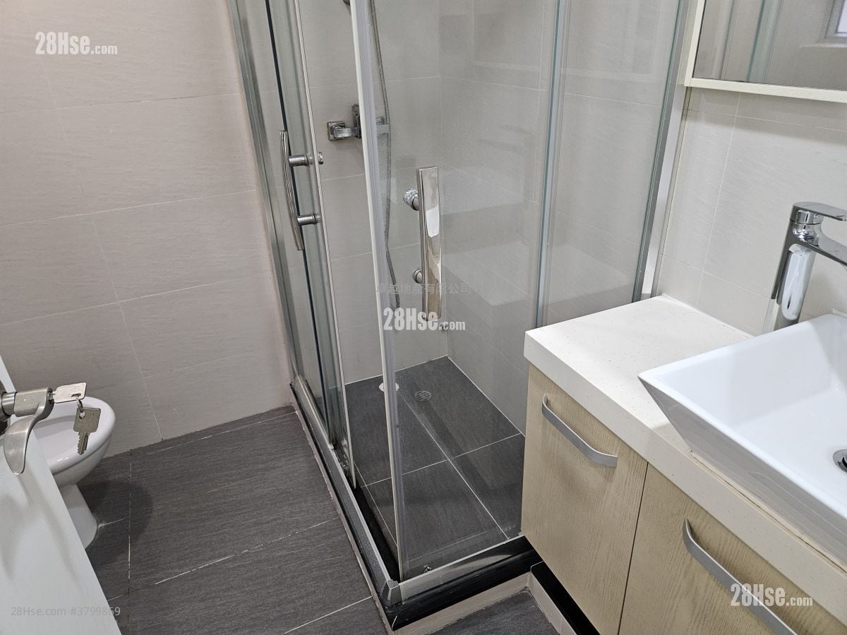 Chong Yip Centre Rental 1 Bedroom , 1 Bathroom 270 ft²