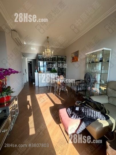 高尔夫御苑 售盘 3 房 960 平方尺