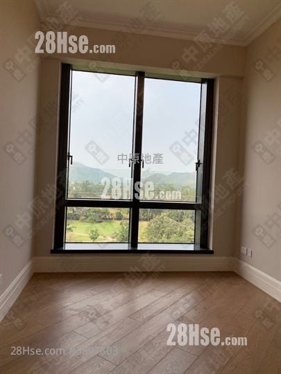 高尔夫御苑 售盘 3 房 960 平方尺