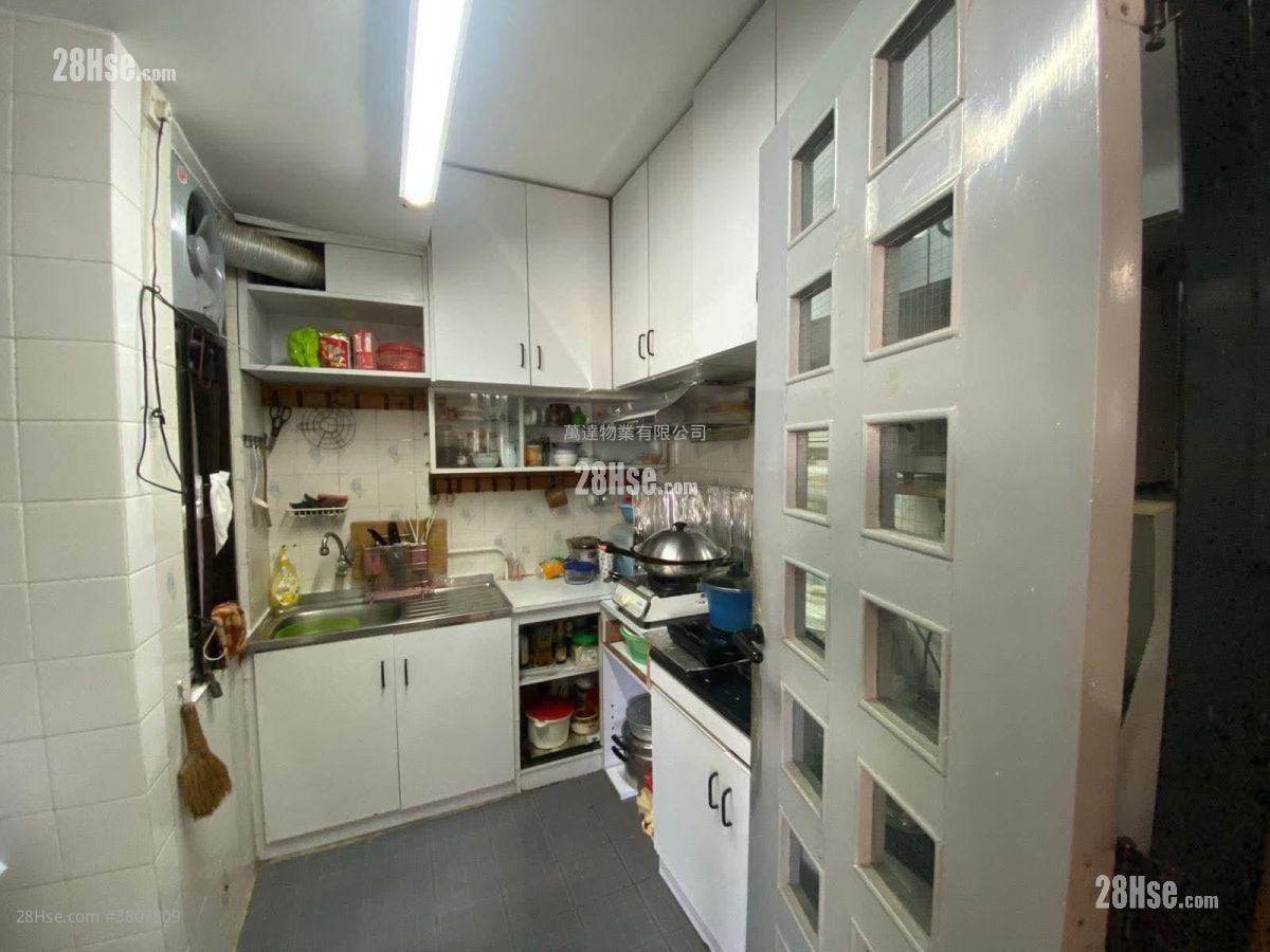 Belair Gardens Rental 2 Bedrooms , 1 Bathroom 560 ft²