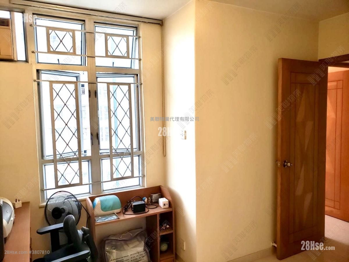 Tin Fu Court Sell 3 Bedrooms 650 ft²