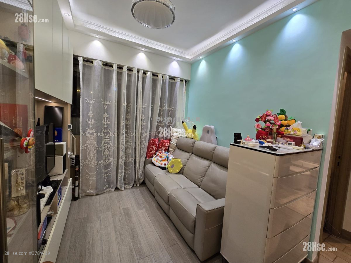 The Wings Sell 2 Bedrooms 450 ft²