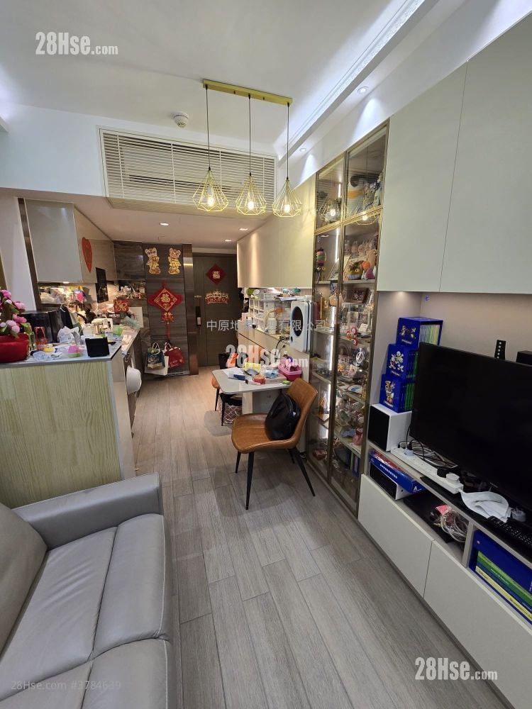 The Wings Sell 2 Bedrooms 450 ft²