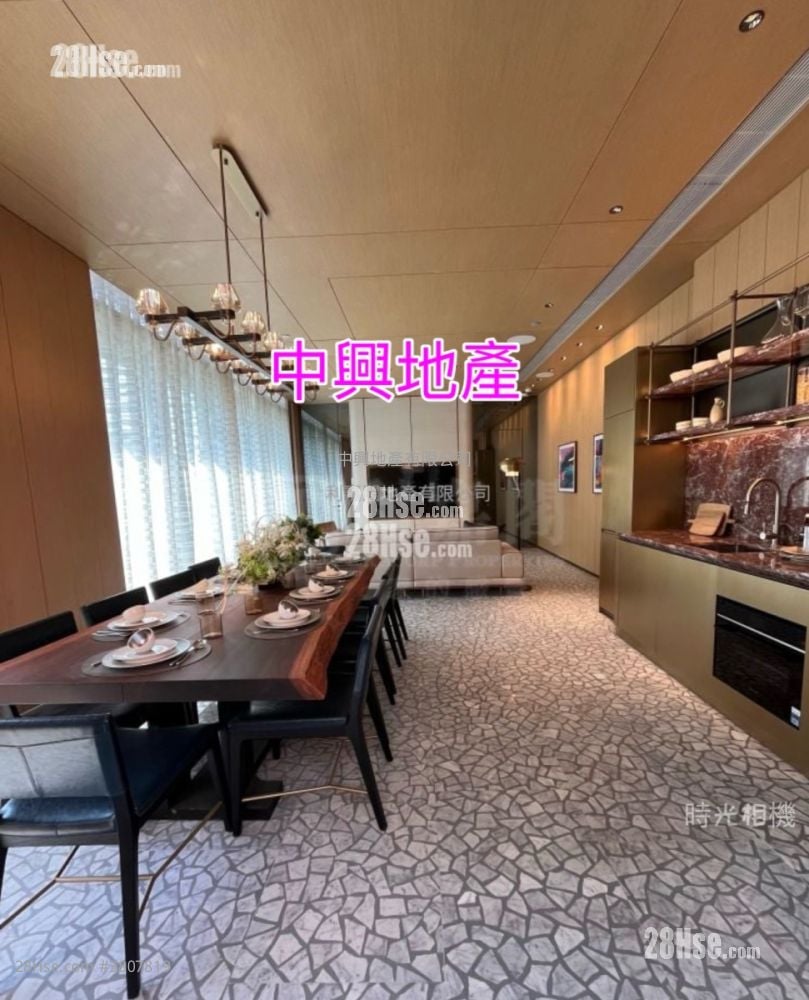 Topside Residence Rental 3 Bedrooms 272 ft²