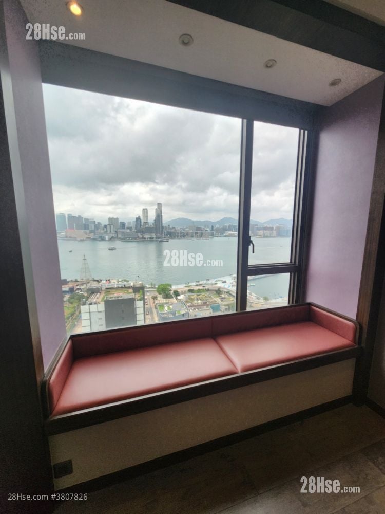 The Gloucester Rental Studio , 1 Bathroom 342 ft²