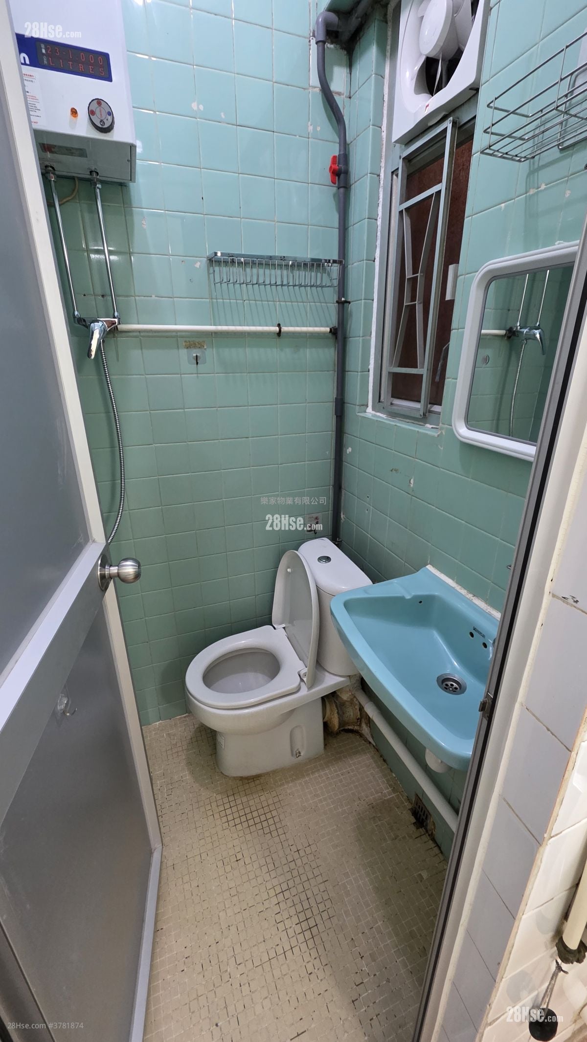 Chinese Mansion Rental 2 Bedrooms , 1 Bathroom 300 ft²