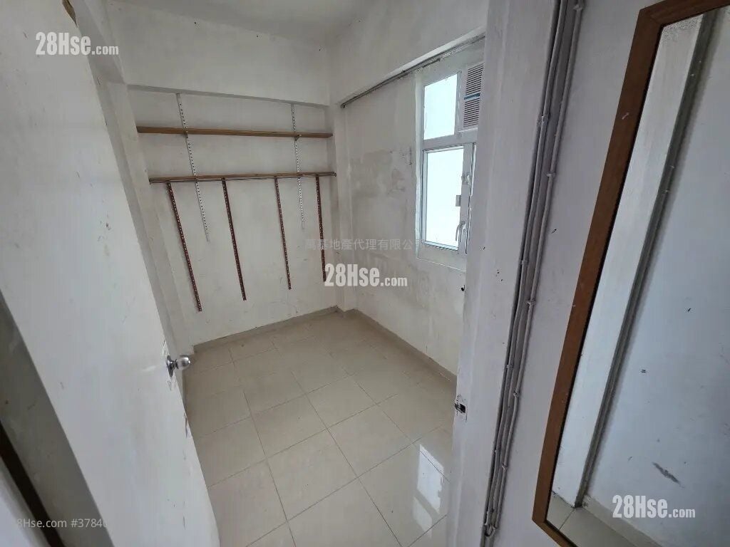 基隆街58号 租盘 1 房 , 1 浴室 150 平方尺