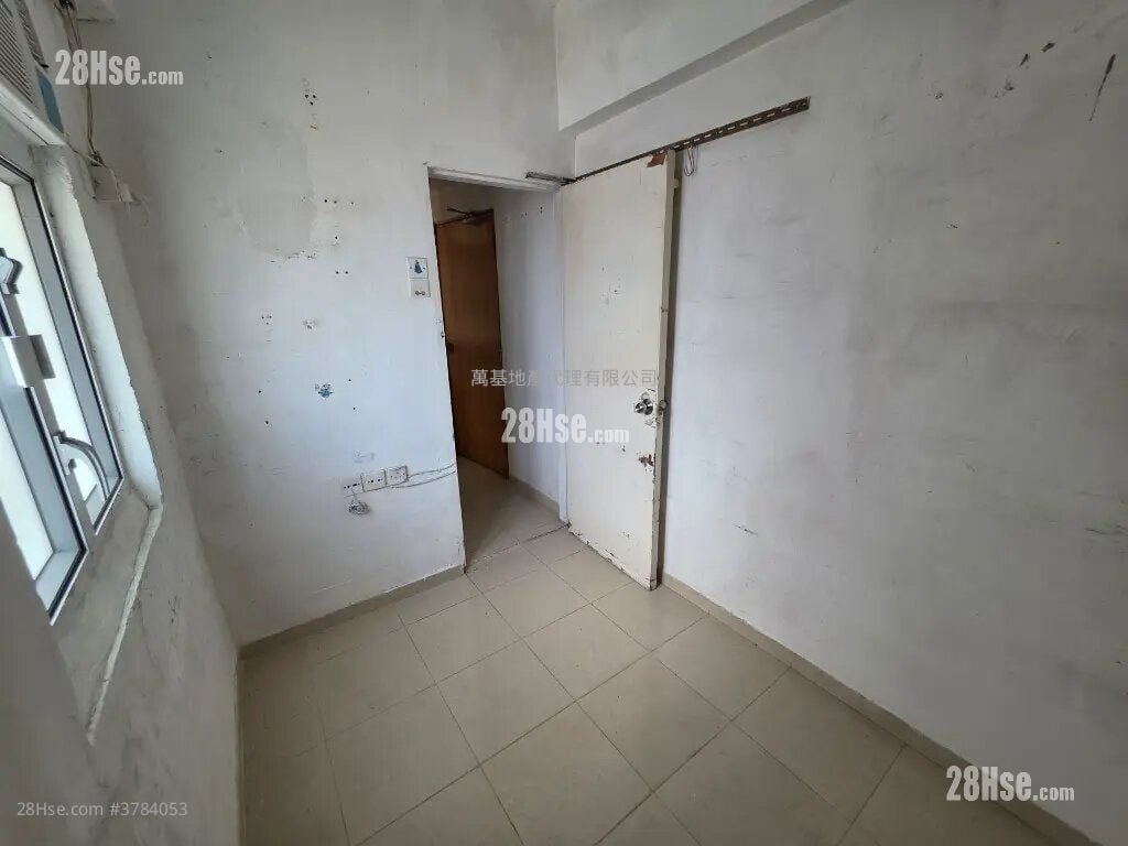 基隆街58号 租盘 1 房 , 1 浴室 150 平方尺