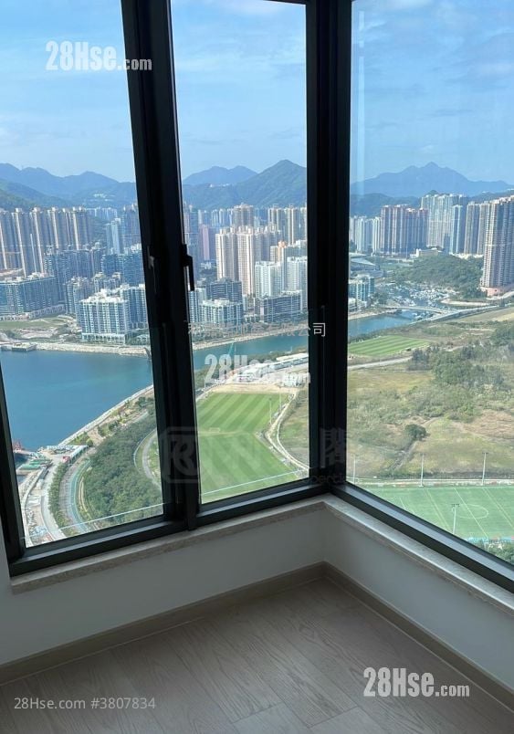 Sea To Sky Rental 4 Bedrooms , 3 Bathrooms 1,054 ft²