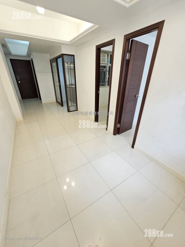 单幢楼房 租盘 2 房 , 1 浴室 372 平方尺