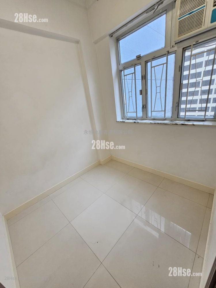 单幢楼房 租盘 2 房 , 1 浴室 372 平方尺