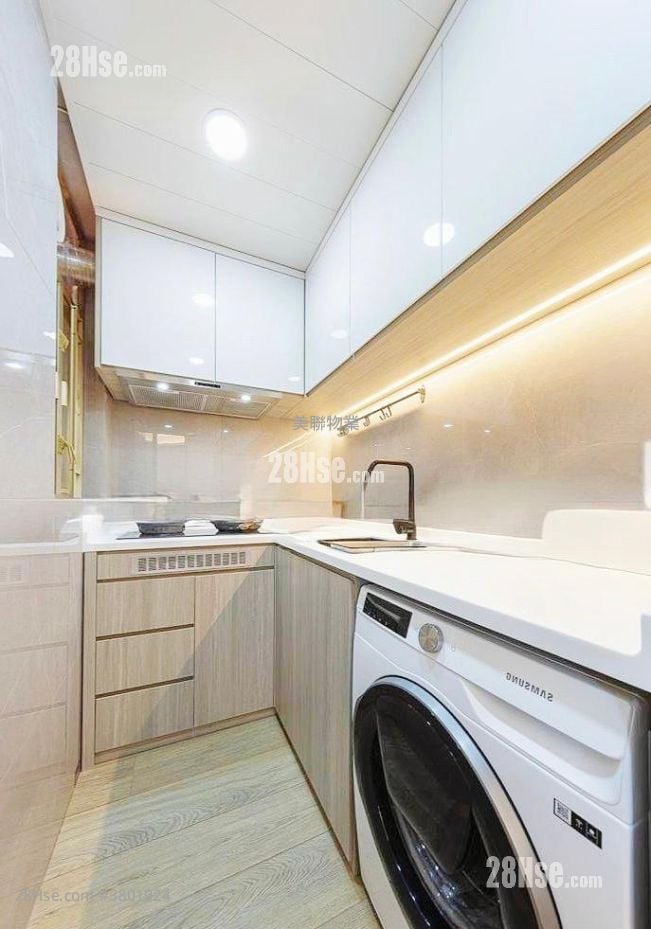 碧湖花园 售盘 2 房 , 1 浴室 441 平方尺