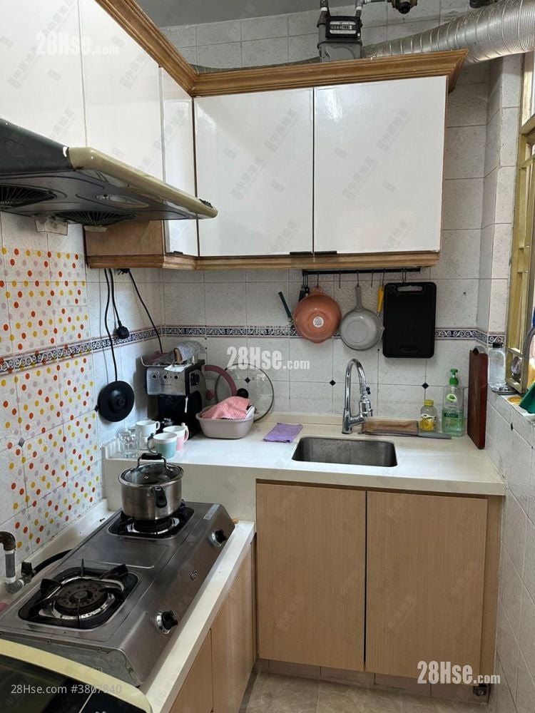 碧湖花园 售盘 2 房 400 平方尺