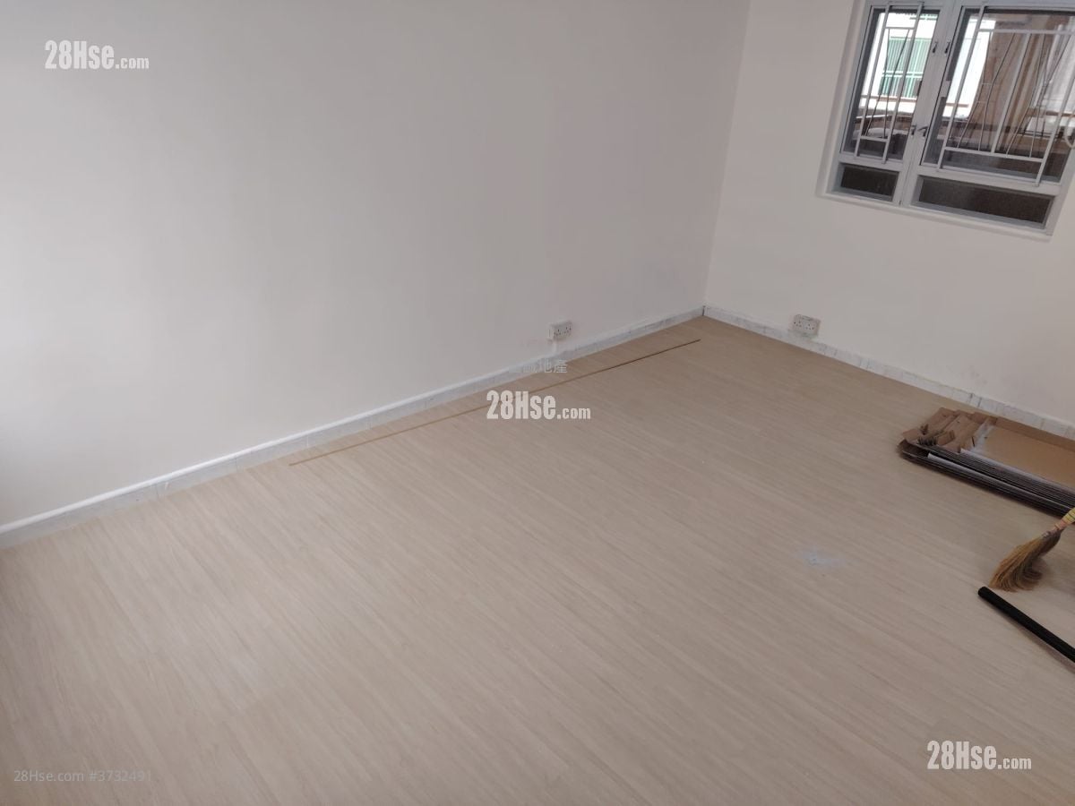 东头(二)邨 售盘 2 房 , 1 浴室 435 平方尺