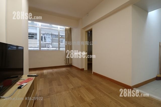 swatow st  租盘 1 房 , 1 浴室 445 平方尺