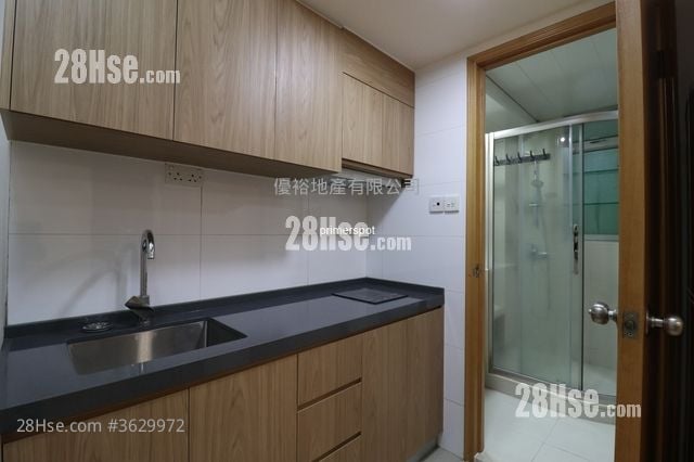 swatow st  租盘 1 房 , 1 浴室 445 平方尺