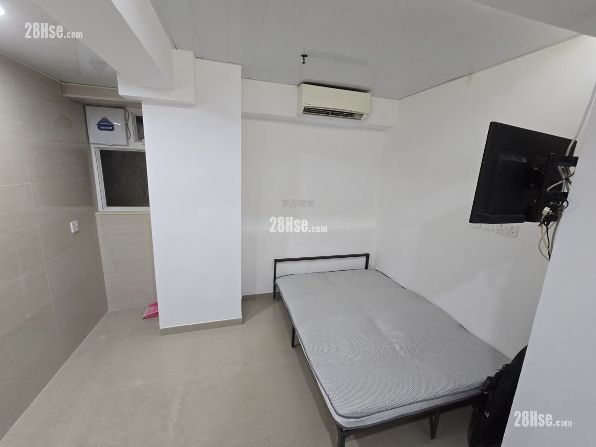 福英大廈 租盤 開放式間隔 , 1 浴室 128 平方呎