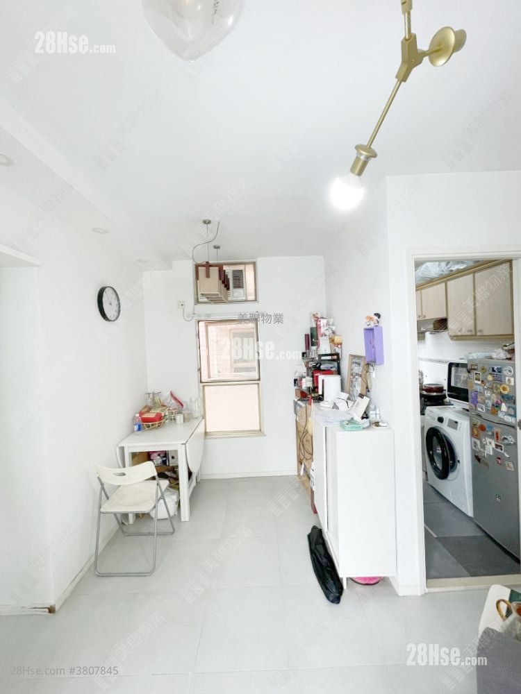 Avon Park Sell 2 Bedrooms , 1 Bathroom 400 ft²