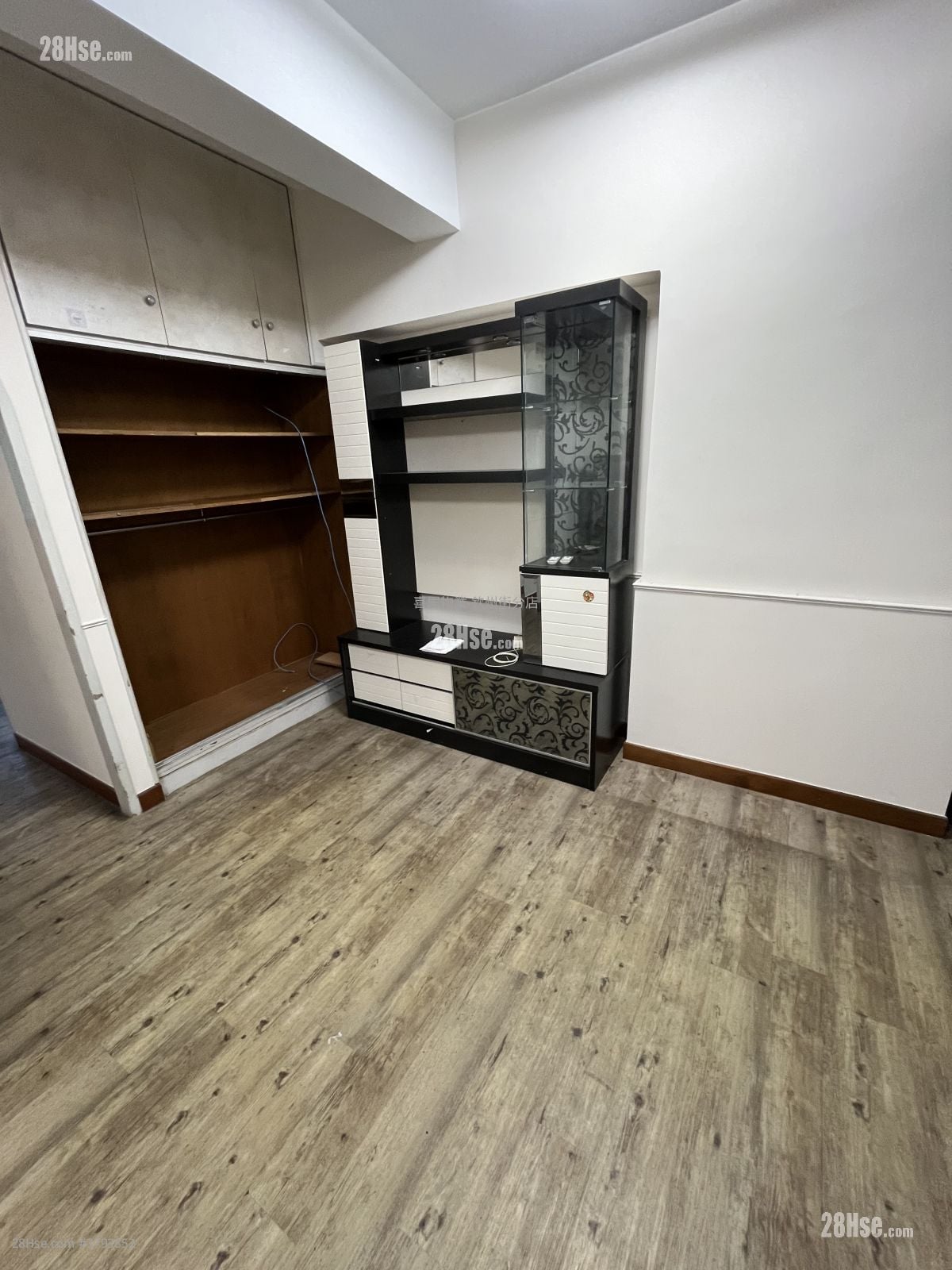 正辉大楼 售盘 3 房 463 平方尺