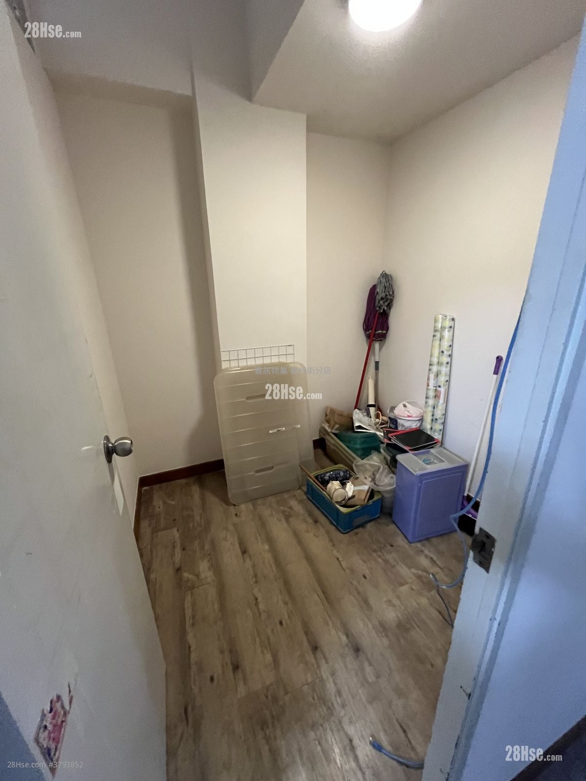 正辉大楼 售盘 3 房 463 平方尺