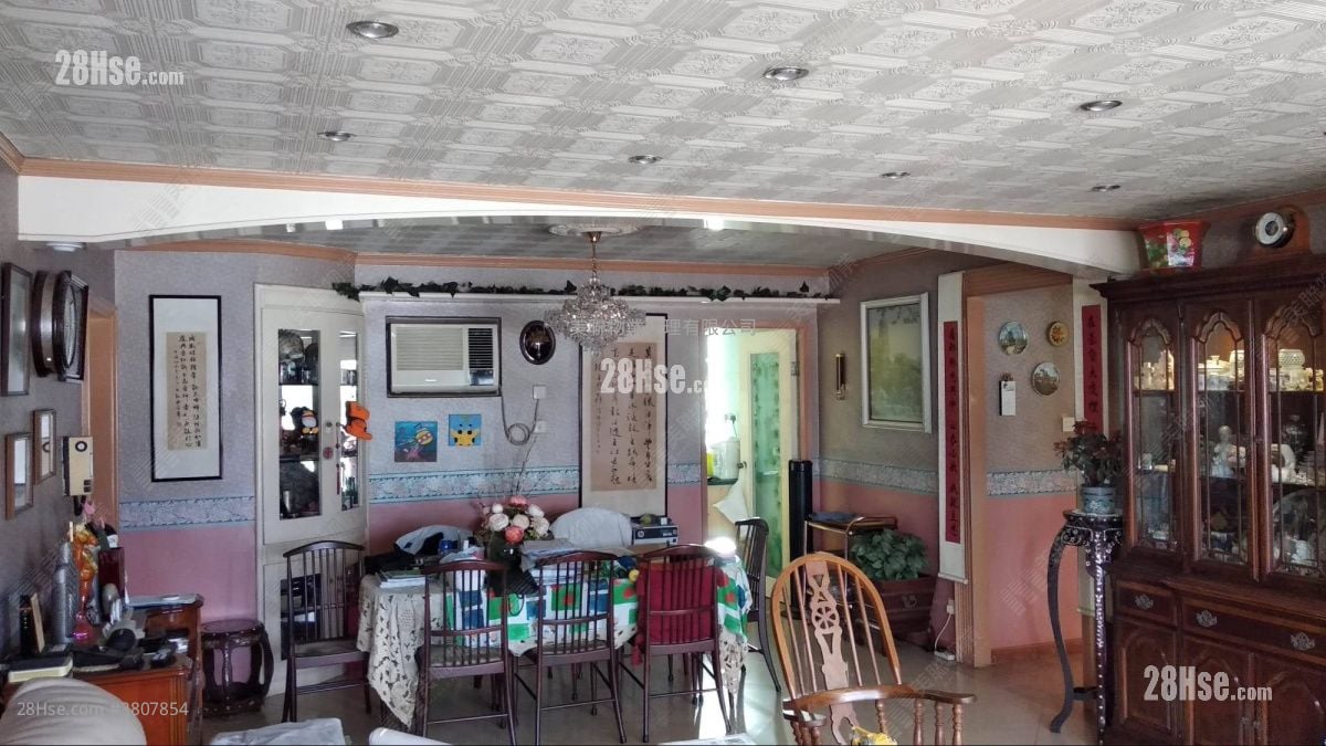 Grandeur Villa Sell 3 Bedrooms 1,087 ft²