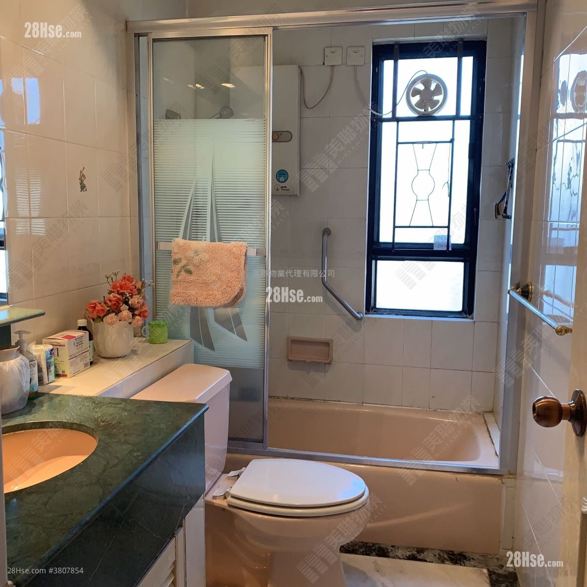 Grandeur Villa Sell 3 Bedrooms 1,087 ft²