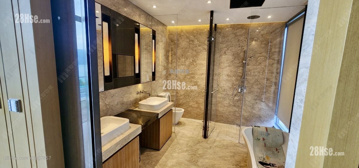 Seascape Villa Rental 4 Bedrooms , 4 Bathrooms 2,827 ft²