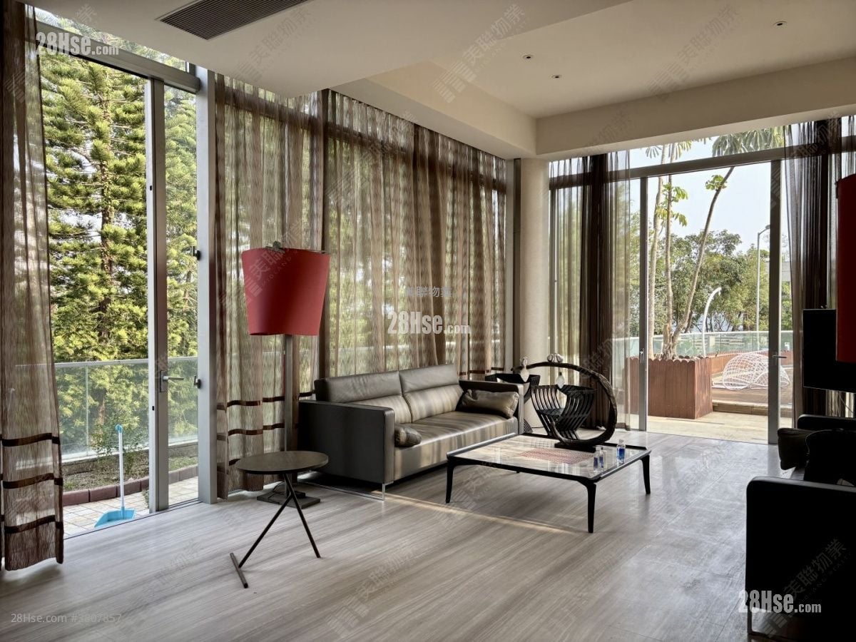 Seascape Villa Rental 4 Bedrooms , 4 Bathrooms 2,827 ft²