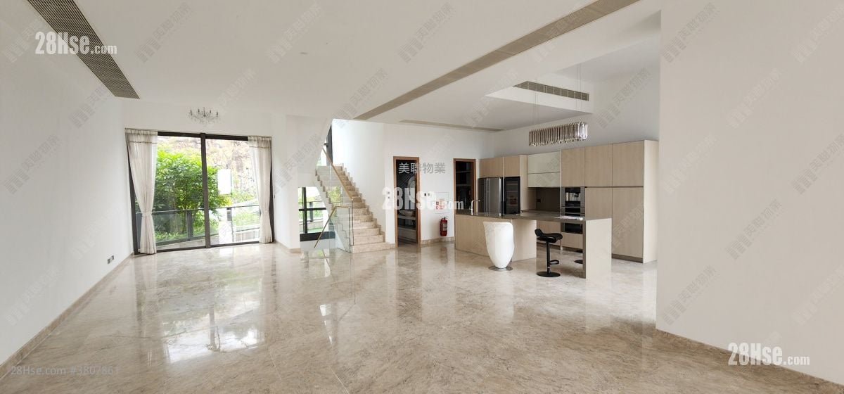 珀居 租盘 5+ 房 , 5+ 浴室 3,357 平方尺