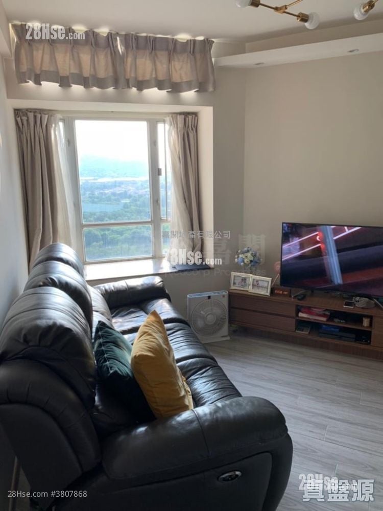 Kingswood Villas Sell 2 Bedrooms 448 ft²