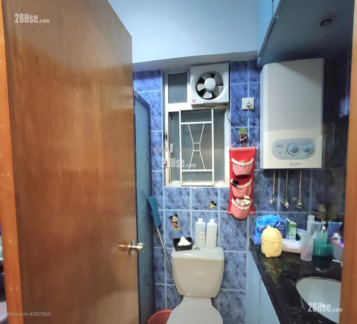 Man Fuk Building Sell 2 Bedrooms , 1 Bathroom 375 ft²