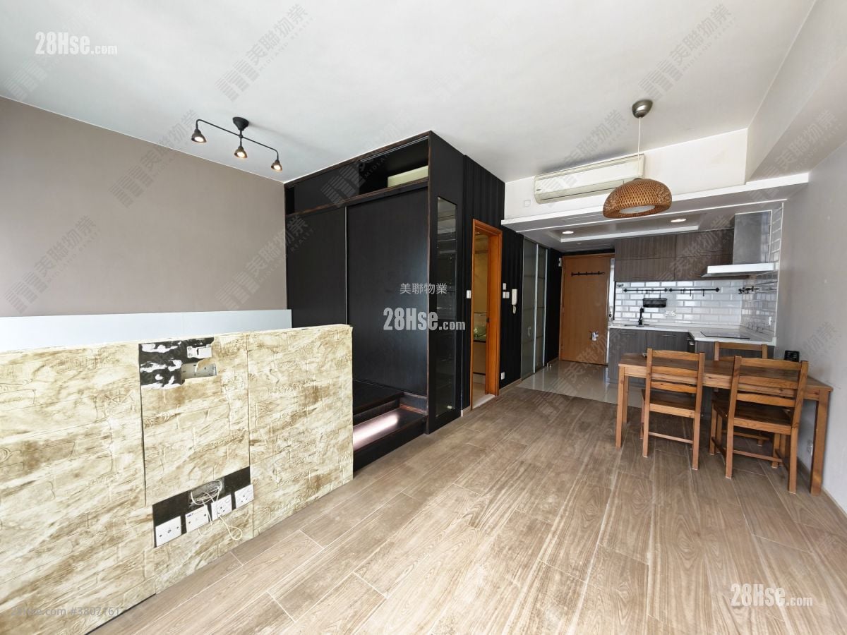 爵悦庭 售盘 1 房 384 平方尺