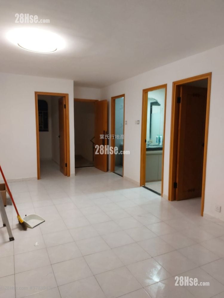 稔湾村 租盘 2 房 , 1 浴室 700 平方尺