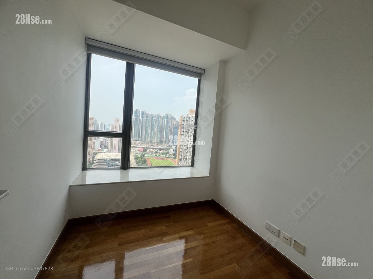 Heya Star Sell 3 Bedrooms , 2 Bathrooms 730 ft²