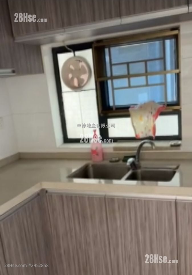 Wang Toi Shan Lo Uk Tsuen Rental 3 Bedrooms , 2 Bathrooms 700 ft²