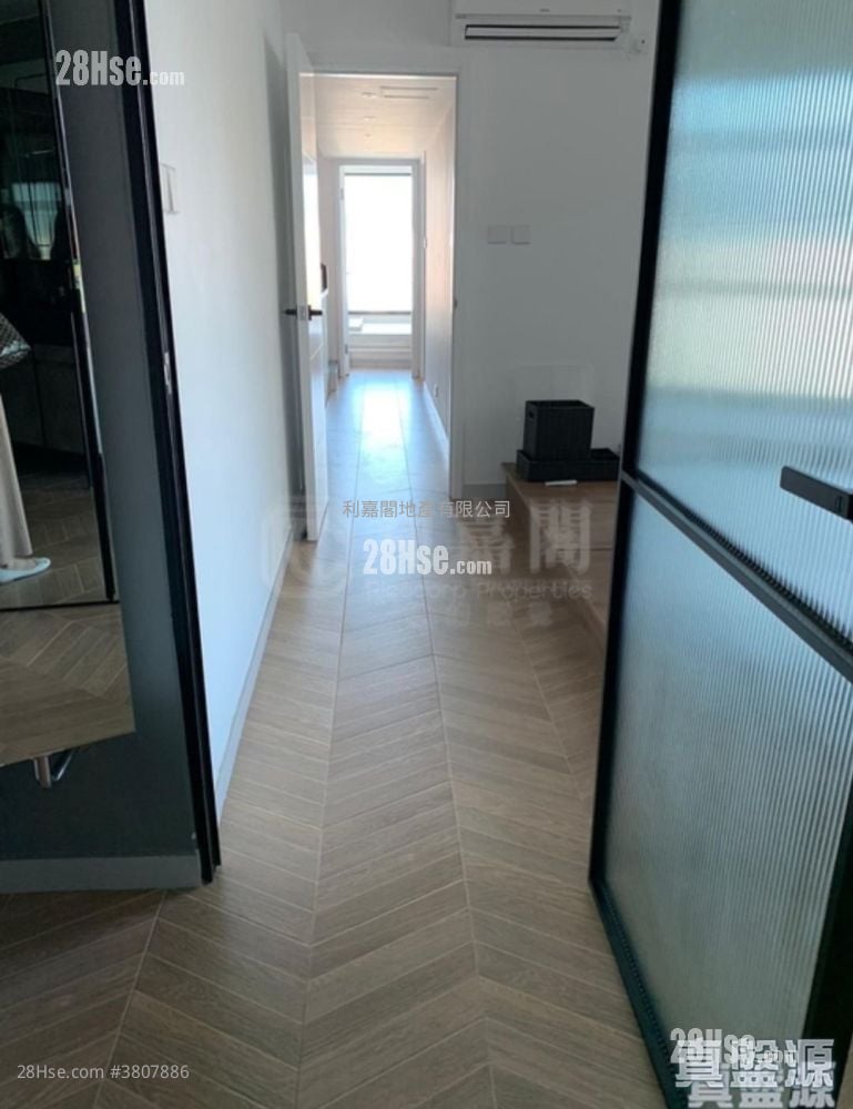 御龙居 售盘 4 房 1,591 平方尺