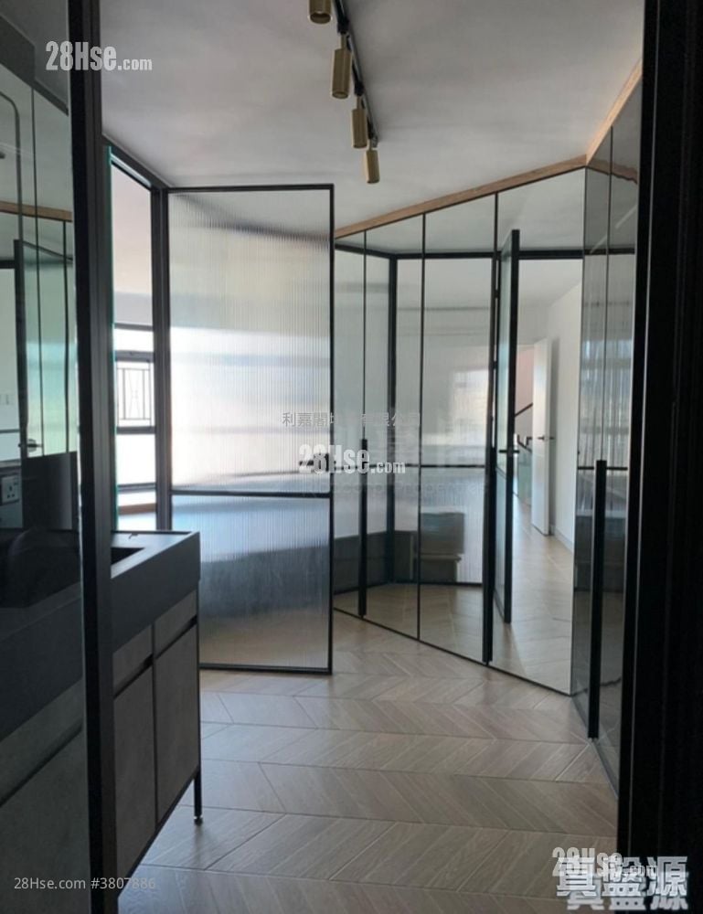 御龙居 售盘 4 房 1,591 平方尺