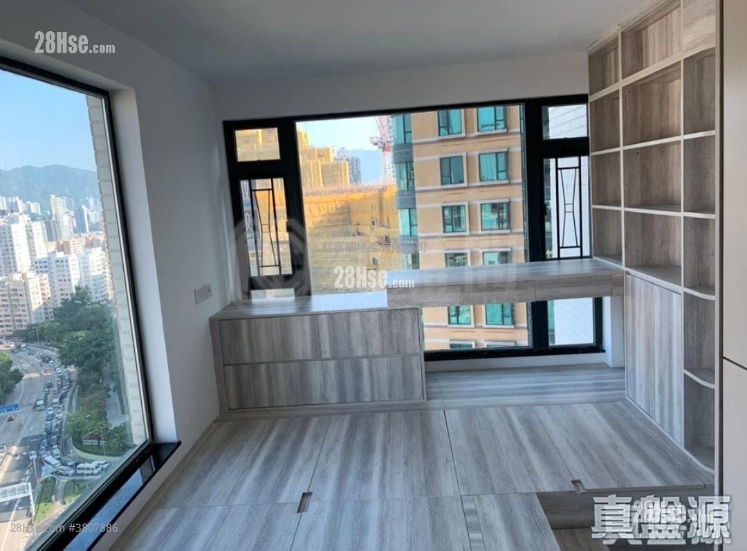 御龙居 售盘 4 房 1,591 平方尺