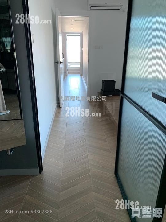 御龙居 售盘 4 房 1,591 平方尺