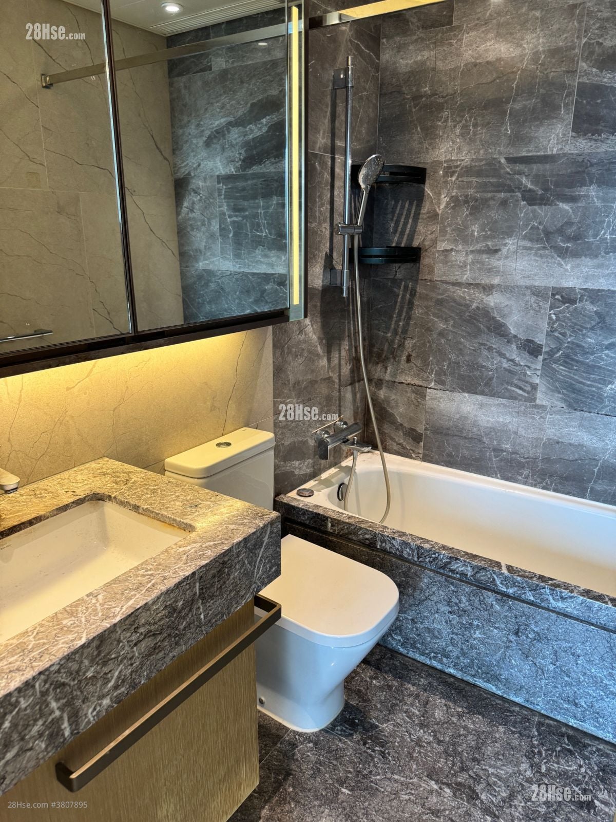 MALIBU 租盘 2 房 , 1 浴室 553 平方尺