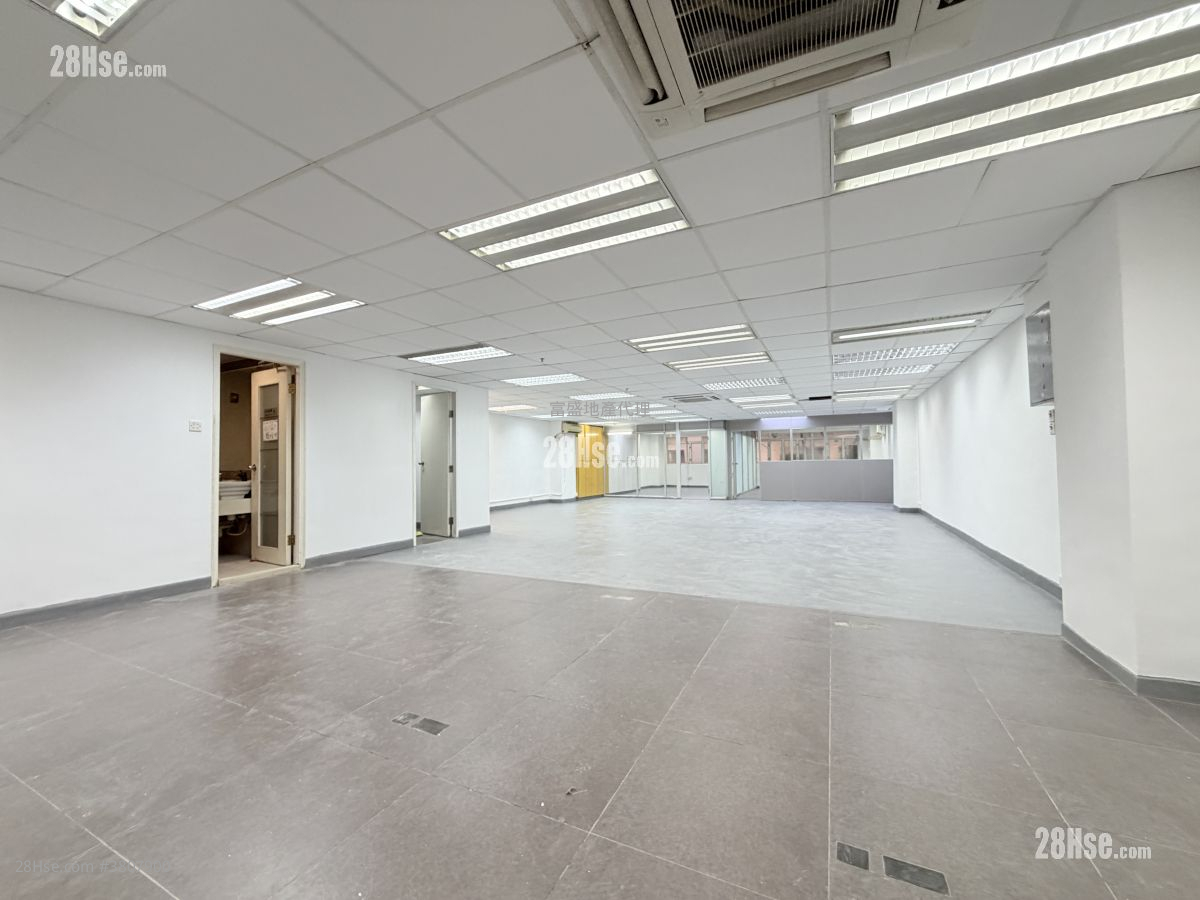 香港工业中心 租盘 2 房 2,000 平方尺
