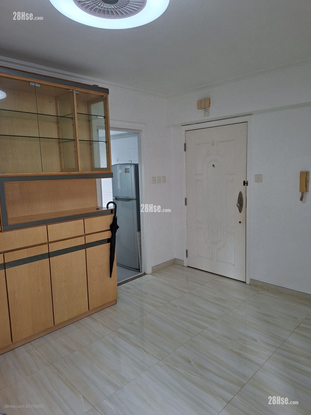 Riviera Gardens Rental 2 Bedrooms , 1 Bathroom 450 ft²