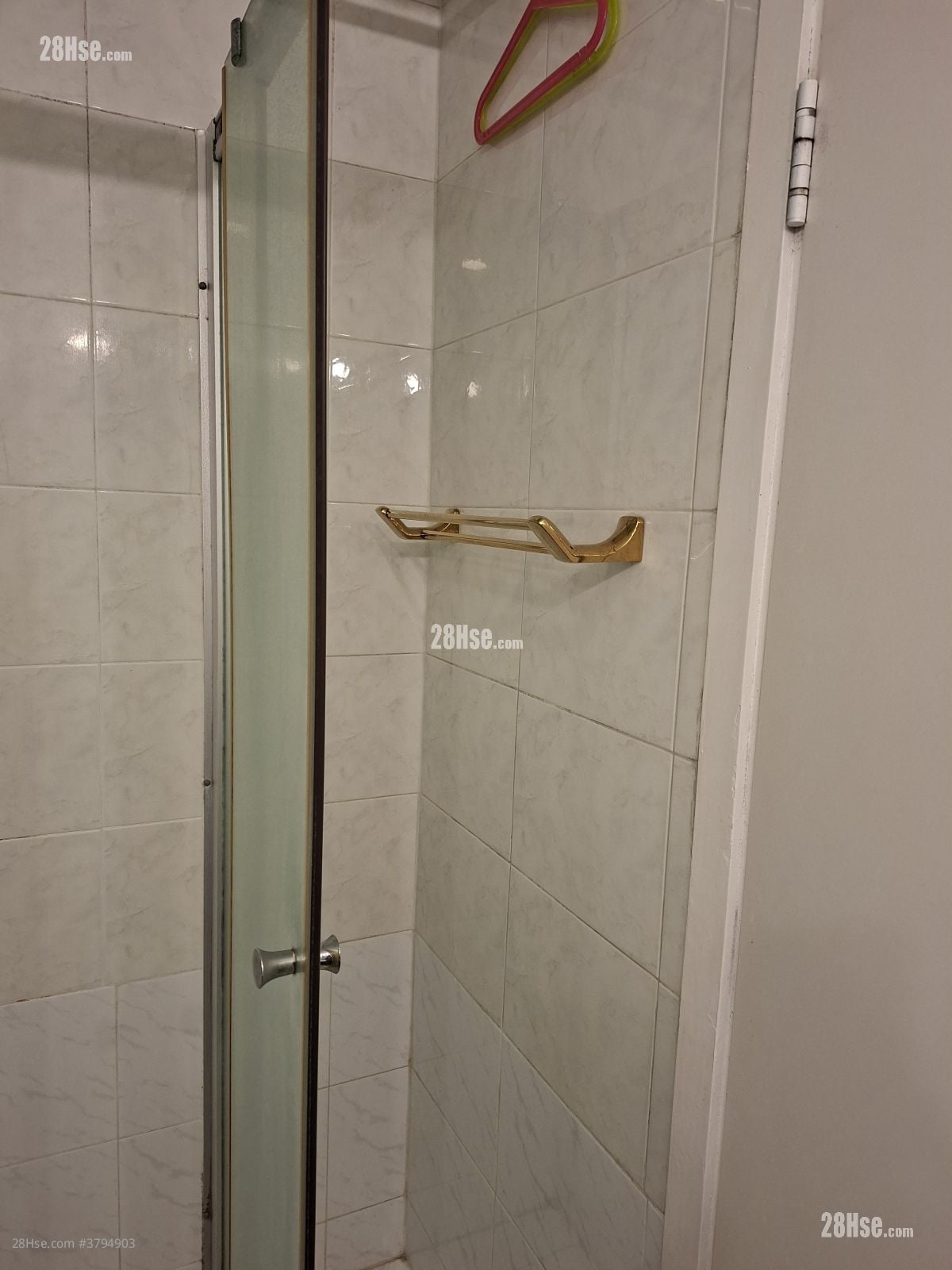 Riviera Gardens Rental 2 Bedrooms , 1 Bathroom 450 ft²