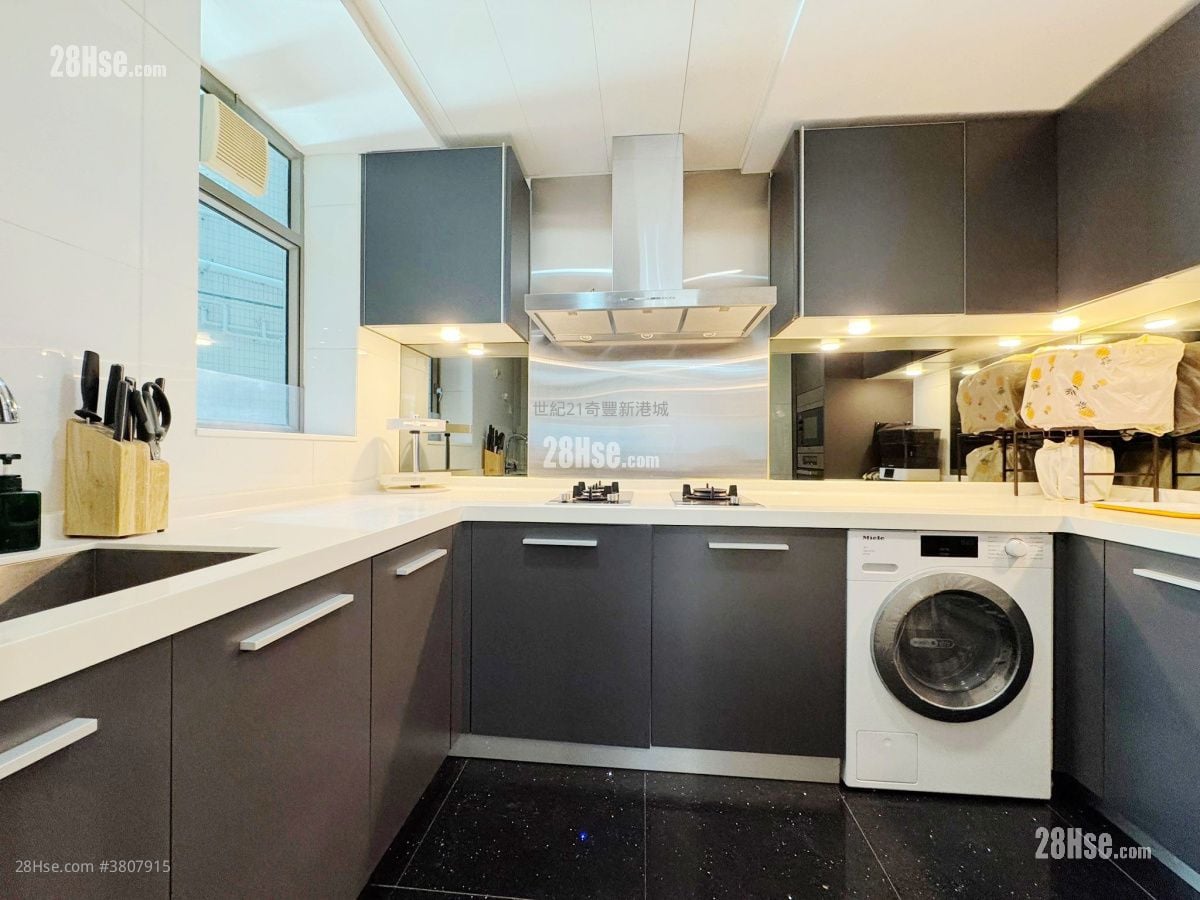 Sausalito Rental 4 Bedrooms , 3 Bathrooms 1,565 ft²