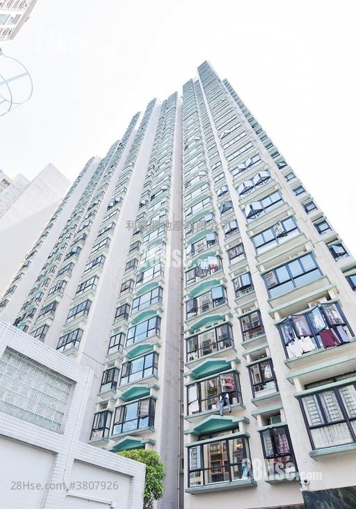 Scenecliff Rental 3 Bedrooms , 2 Bathrooms 765 ft²