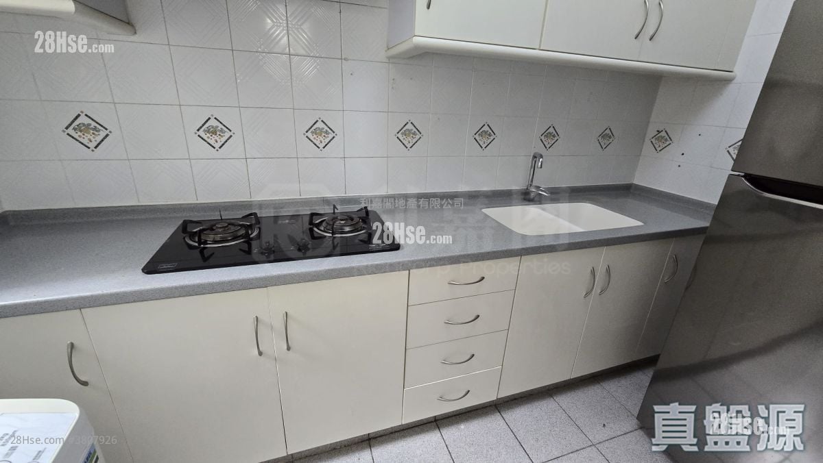 Scenecliff Rental 3 Bedrooms , 2 Bathrooms 765 ft²