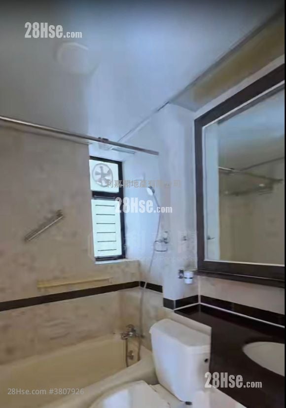 Scenecliff Rental 3 Bedrooms , 2 Bathrooms 765 ft²