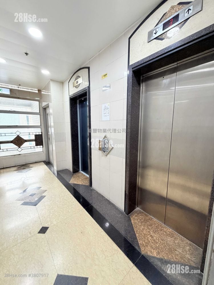 华汇广场 租盘 开放式间隔 434 平方尺