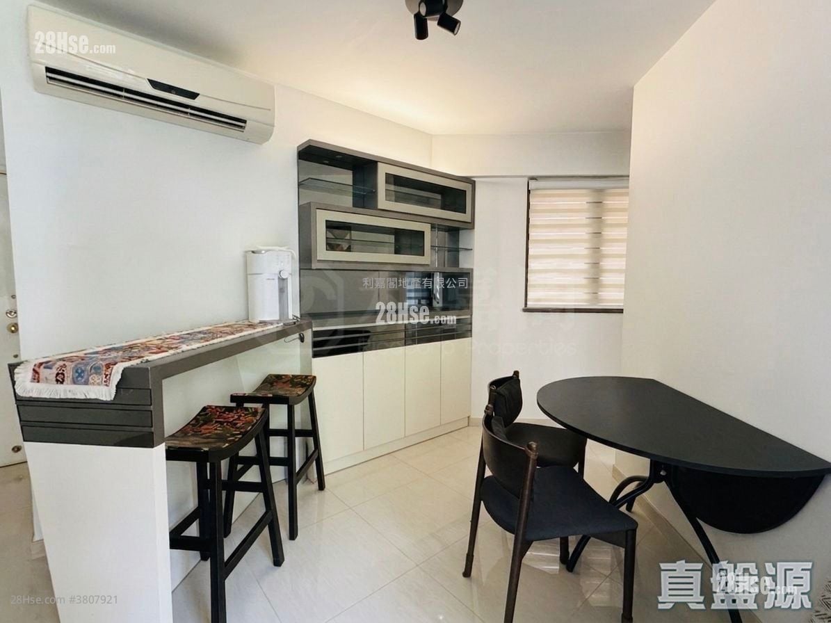 大埔宝马山 售盘 2 房 , 1 浴室 565 平方尺